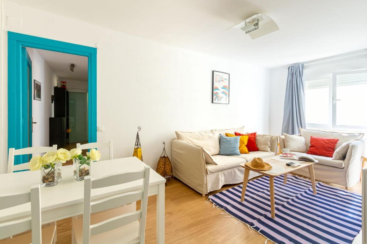 Apartament Colours And Garage Historical Center 4 Pax