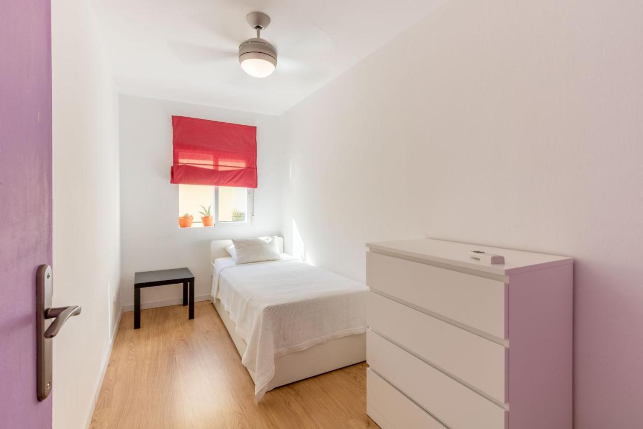 Apartament Colours And Garage Historical Center 4 Pax *